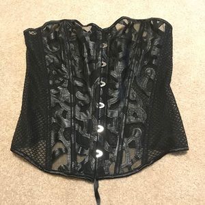 NWOT....Black stretchy corset. 💋
